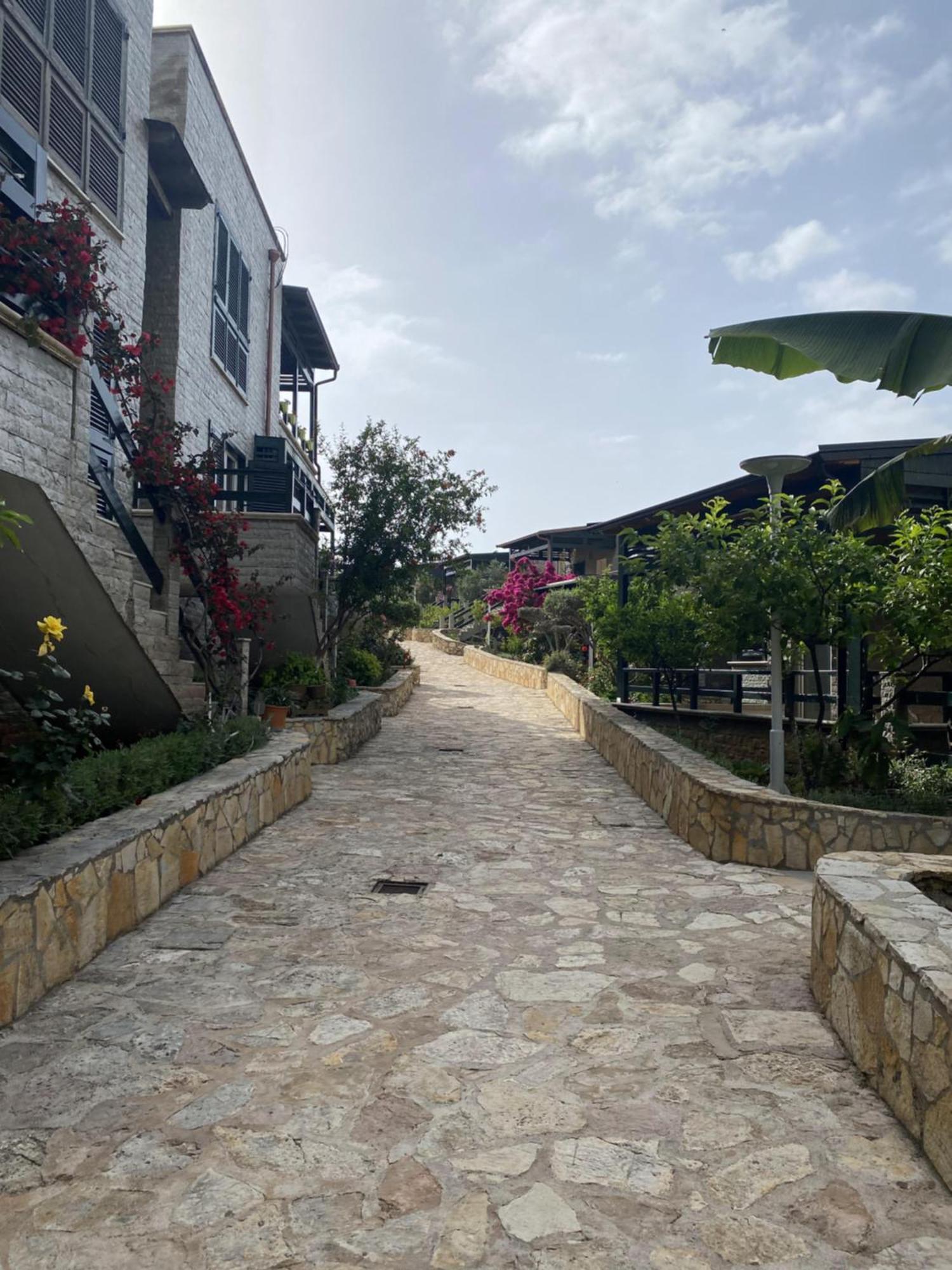 Aquamarine Apartments 1, Vlorë Exterior foto